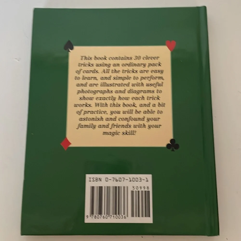 Green Card Tricks Book 30 easy to follow tricks using an ordinary pack of cards - Picture 2 of 2